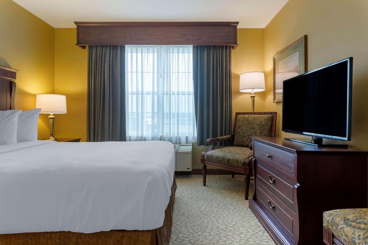 Best Western Plus Grand-Sault Hotel & Suites エクステリア 写真
