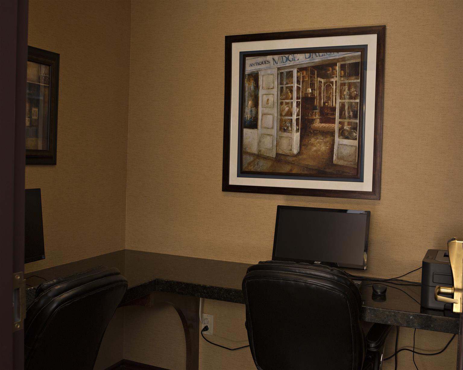 Best Western Plus Grand-Sault Hotel & Suites エクステリア 写真